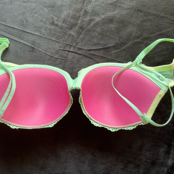 PINK lace push up bra, mint green lace - Picture 2 of 6